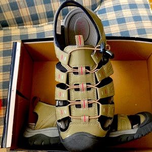 Mens new never worn Croft & Barrow